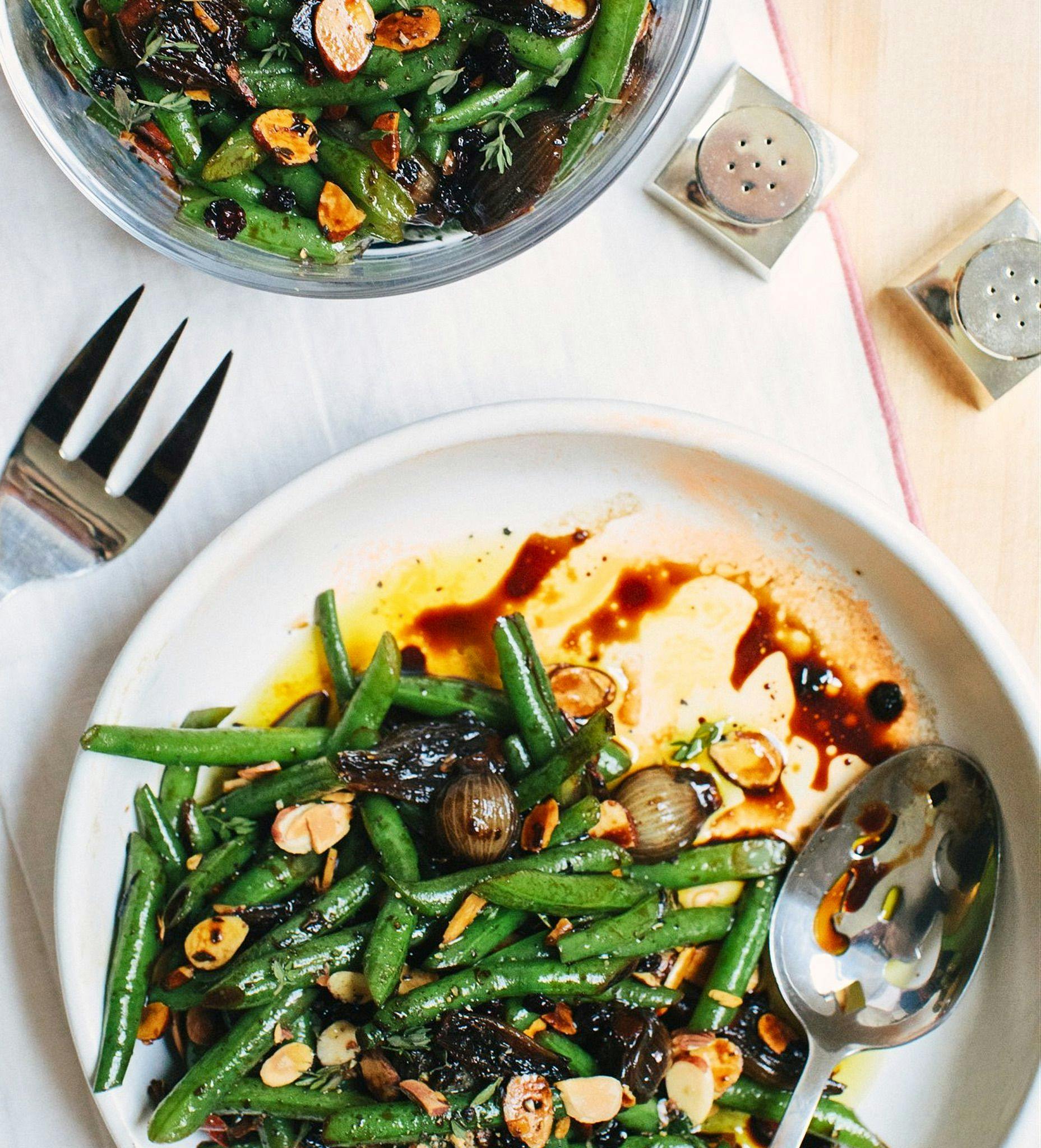 Balsamic saucy green beans with pearl onions and sliced almonds